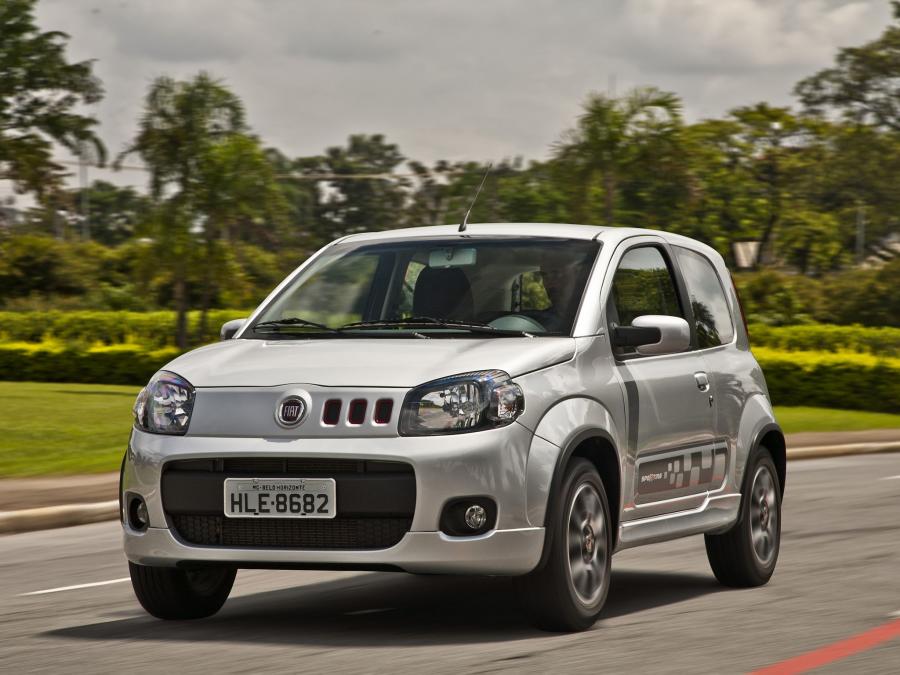  Fiat Uno Sporting 3-Door 2011 года  (фото 1 из 9)